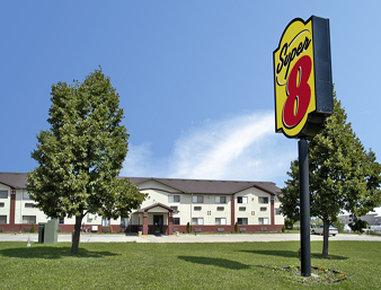 Super 8 By Wyndham Washington/Peoria Area Motel Luaran gambar